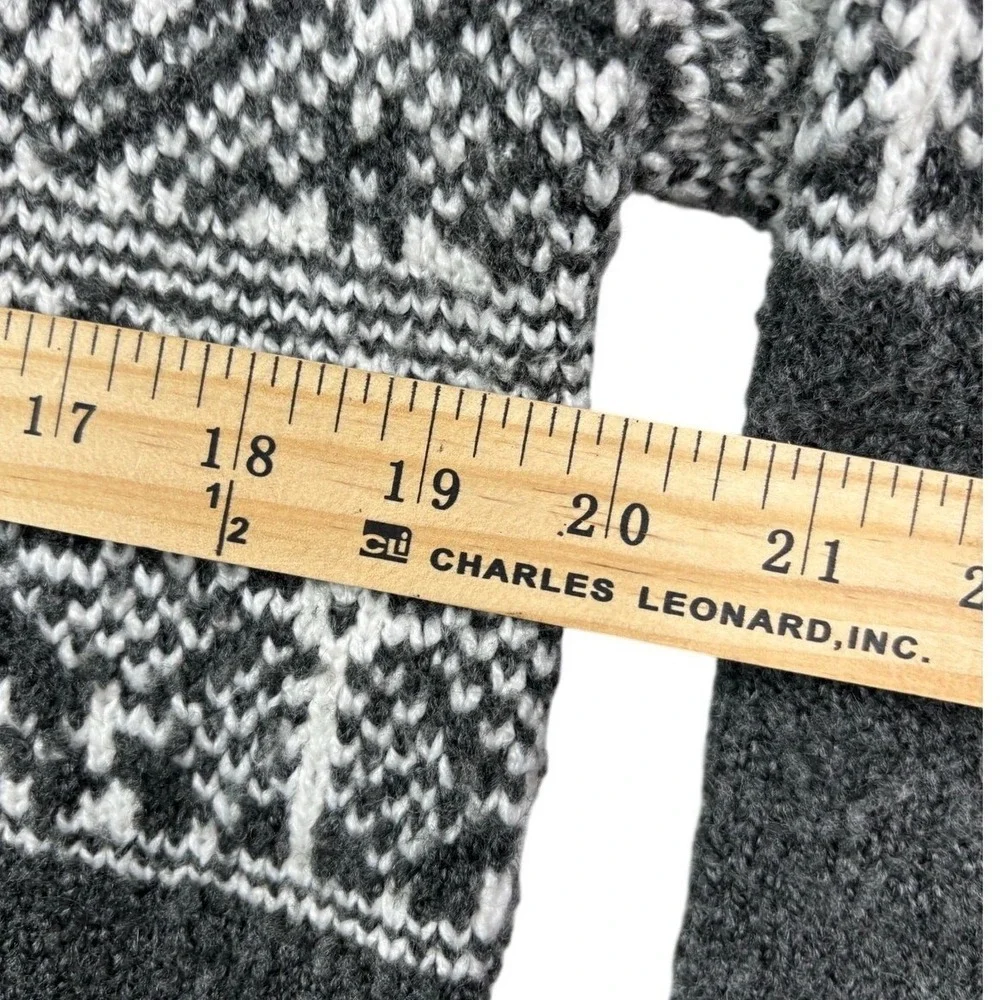 Merona neck ribbed
